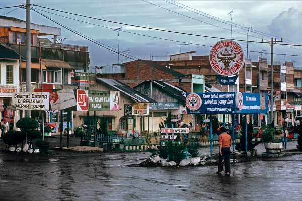 Brastaggi, centre ville - Sumatra - Indonésie, 1987