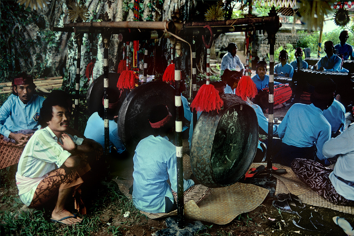 Orchestre gamelan, gongs et percussions - Bali - Indonésie, 1987